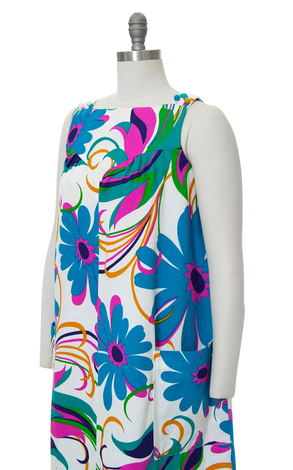 1970s Bold Floral Maxi Dress with Pockets | small/medium