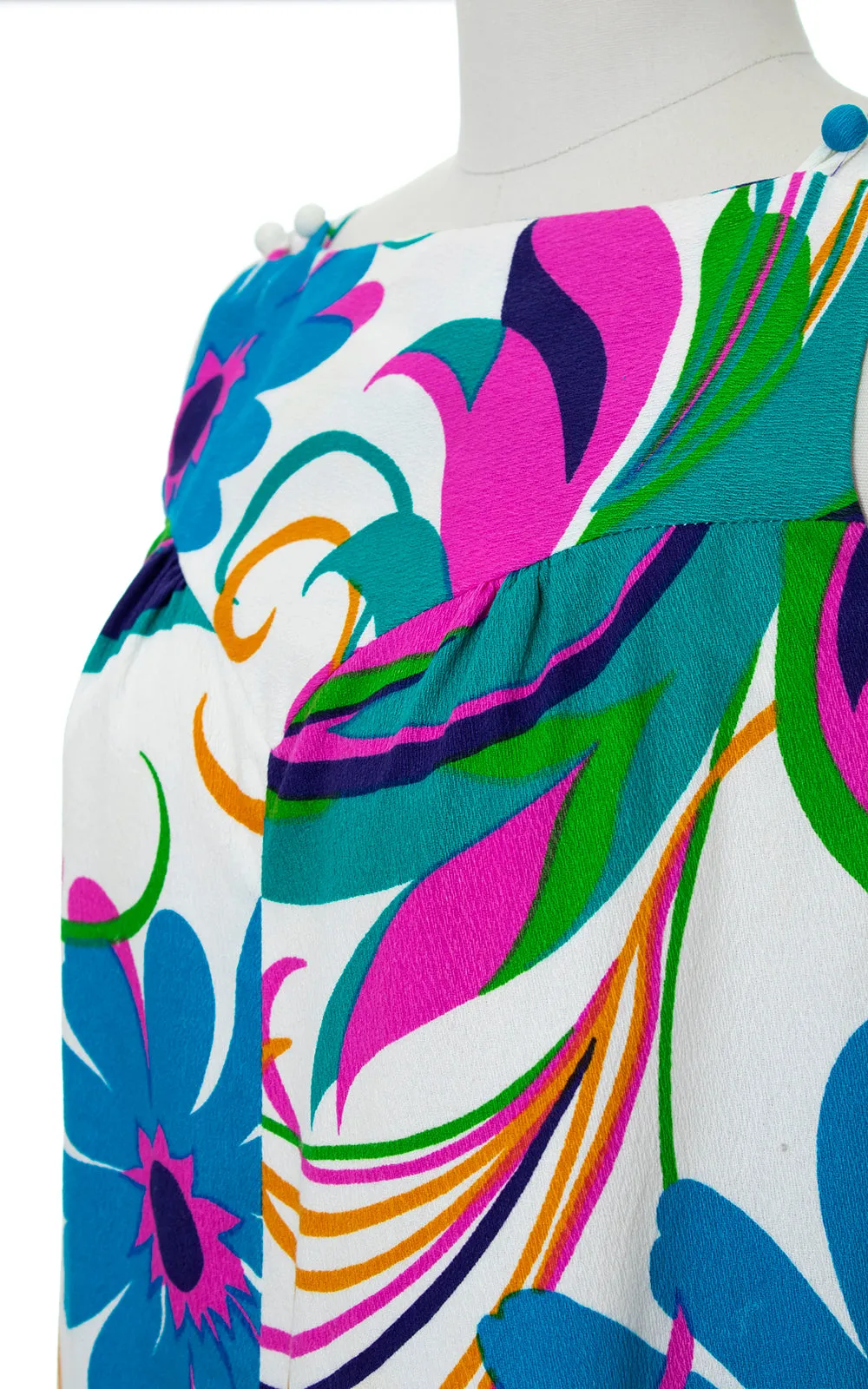 1970s Bold Floral Maxi Dress with Pockets | small/medium