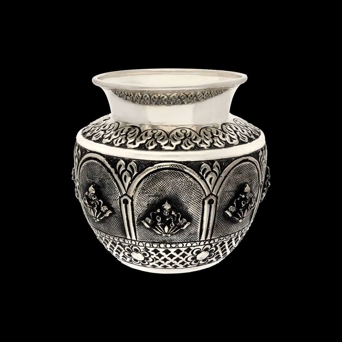 Refined Gleam Antique Silver Kalash
