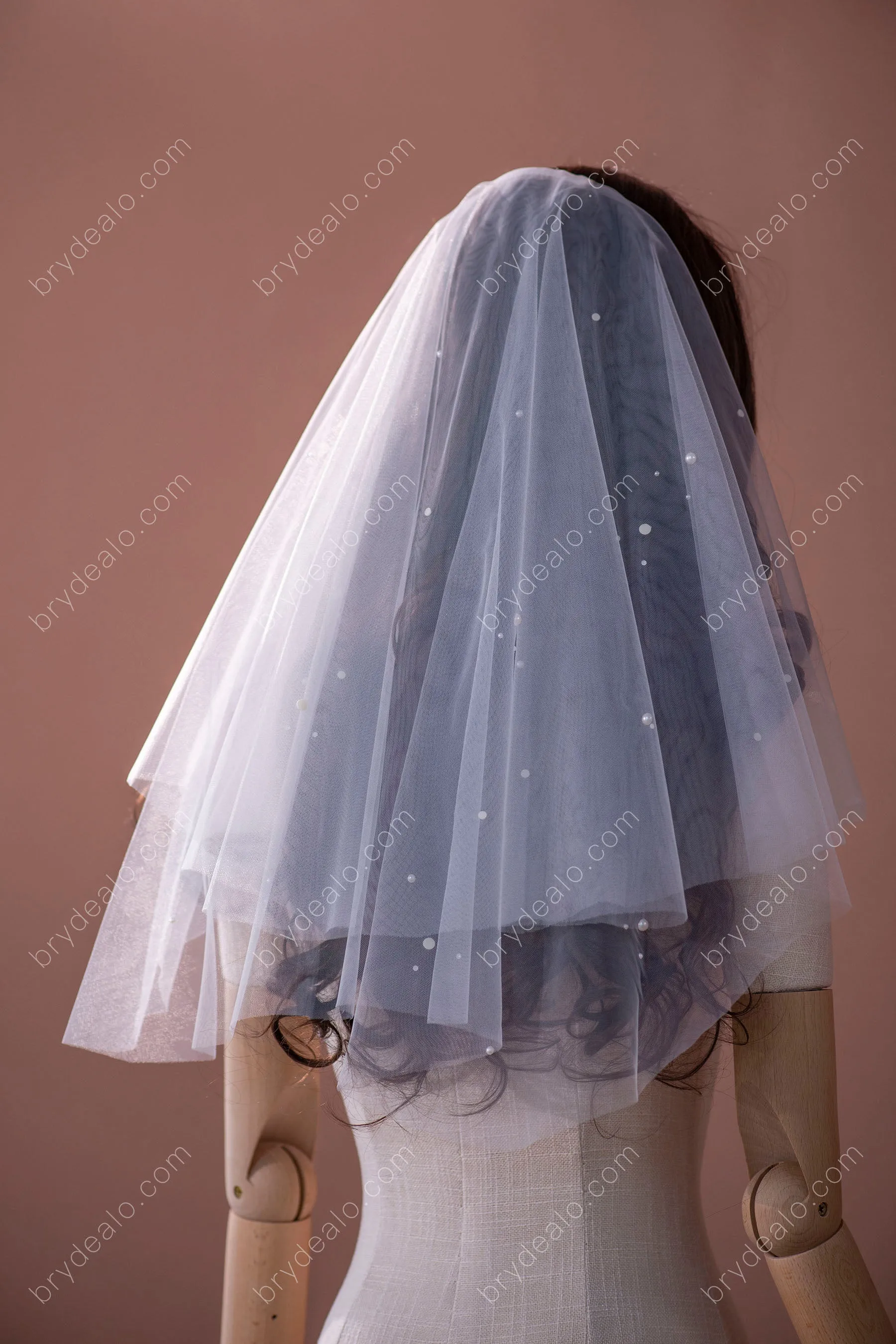Refined Pearls Elbow Length Bridal Veil