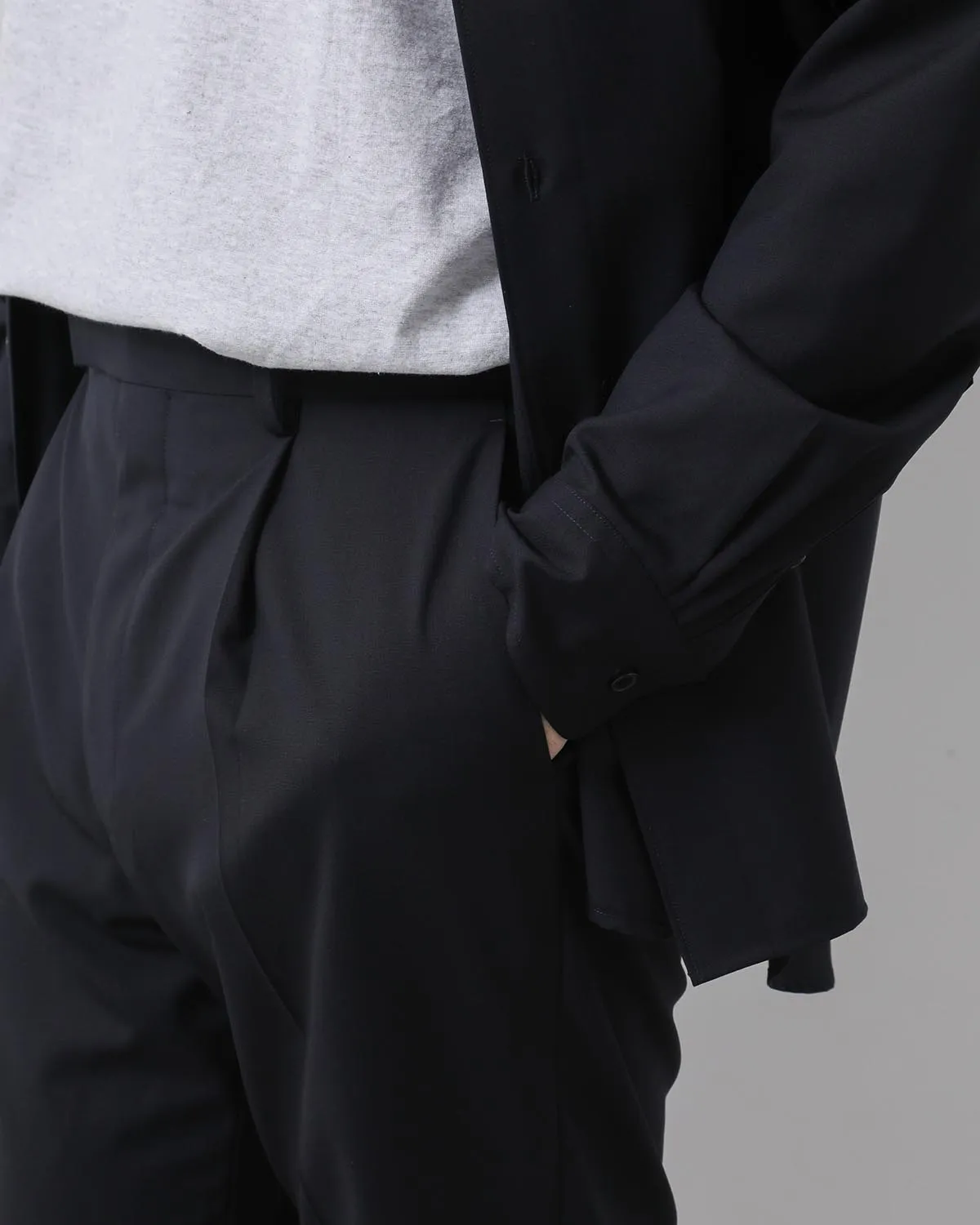 SUPER FINE TROPICAL WOOL SLACKS