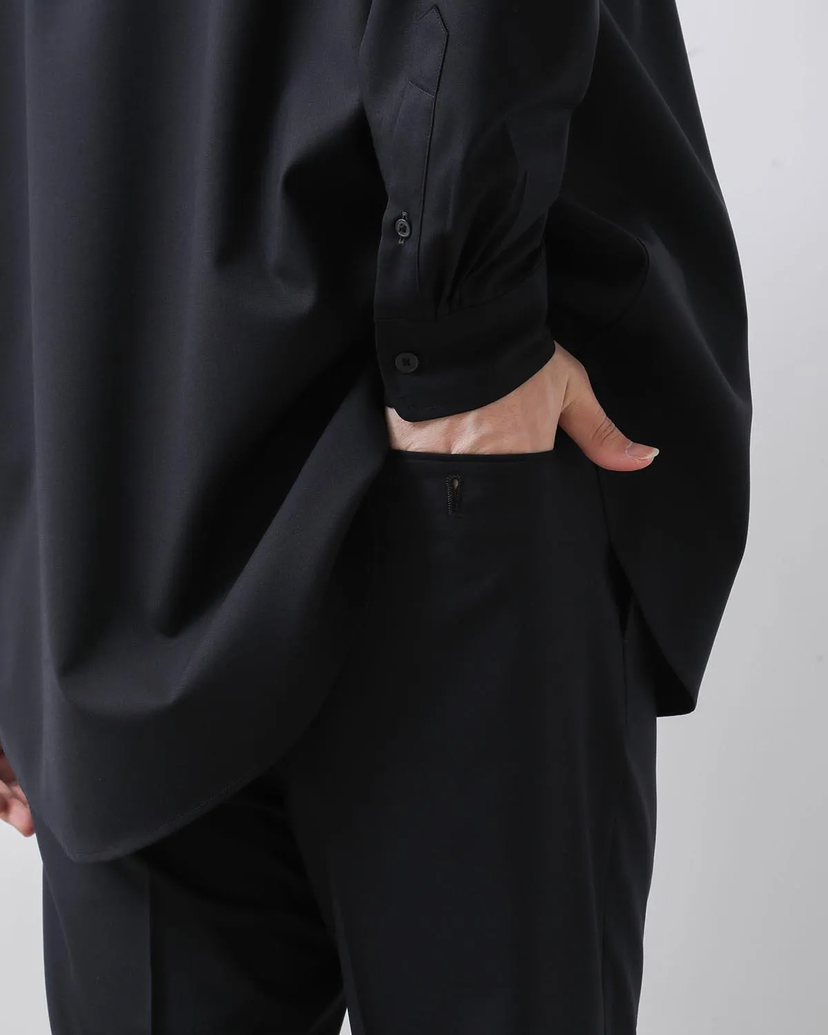 SUPER FINE TROPICAL WOOL SLACKS